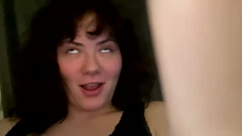 kearianwat online show from April 30, 6:07 am