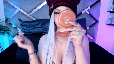 Keidy Monday to Saturday from 200 pm to 810pm  UTC-5 Colombia Time online show from September 29, 7:13 pm