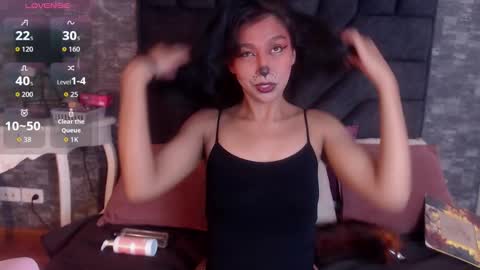 keila online show from March 7, 4:12 am