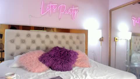 Keily online show from May 20, 11:38 am
