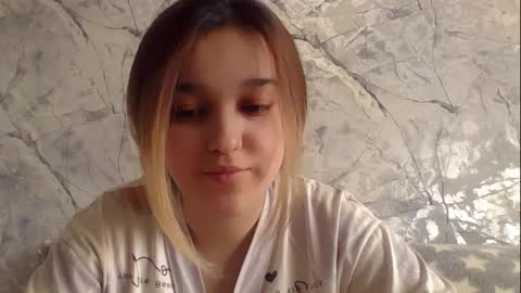 kelli_nuna_bebe online show from May 1, 10:31 am