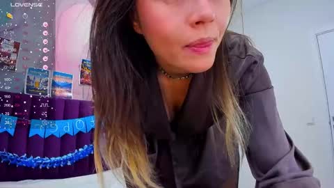 Snapshot of kelly_cuutie chatting on October 4, 1:25 am Kelly online show from October 4, 1:25 am