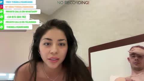 Kelly  Valentino online show from March 4, 7:30 am