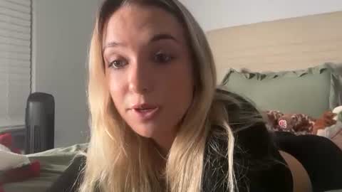 Kelsey Blu online show from February 16, 11:36 pm