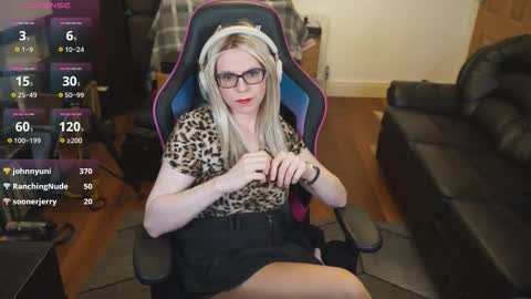 Snapshot of kelseycobalt chatting on September 29, 10:31 pm kelseycobalt online show from September 29, 10:31 pm