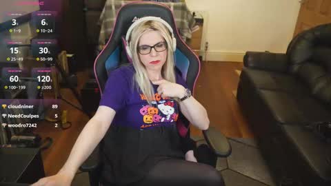 Snapshot of kelseycobalt chatting on September 30, 10:42 pm kelseycobalt online show from September 30, 10:42 pm