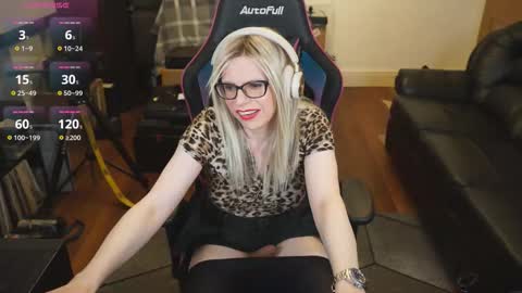 Snapshot of kelseycobalt chatting on September 27, 10:18 pm kelseycobalt online show from September 27, 10:18 pm