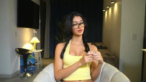 Andrea online show from May 20, 11:44 pm