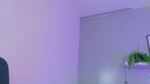   online show from October 13, 10:17 am