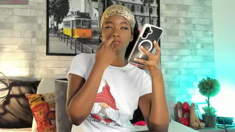 Kendall online show from April 23, 2:08 am