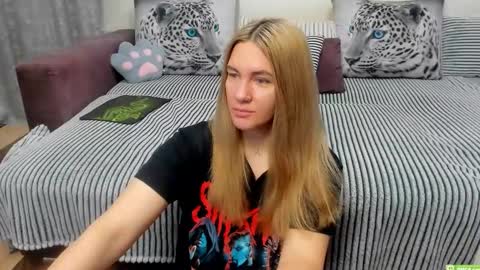 Kendra online show from November 28, 2:08 am