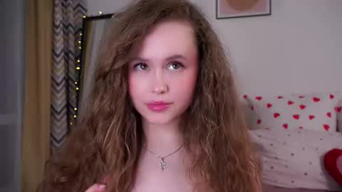 Kira online show from March 28, 10:00 pm