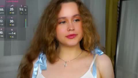 Kira online show from October 14, 6:33 pm