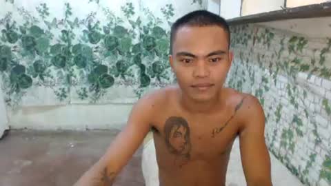 kenneth_jeey online show from June 15, 4:59 am