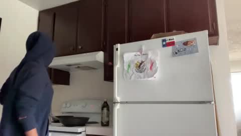 kennibby online show from April 12, 8:57 pm