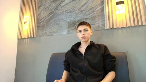 kenny_hank online show from April 3, 4:08 am