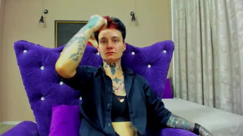 Sellena and Kenny online show from December 17, 10:49 pm