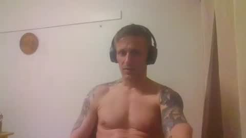 kennyboyk online show from May 9, 3:01 am