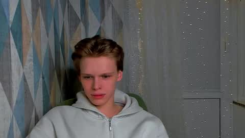 kenordi online show from March 4, 9:12 pm