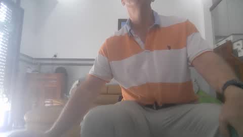 kent_ham online show from December 15, 4:52 am