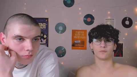 keny_south online show from December 3, 4:46 am