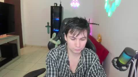 Kevin online show from February 24, 11:30 pm