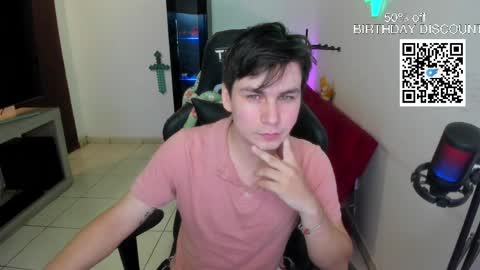 Kevin online show from April 1, 11:12 pm