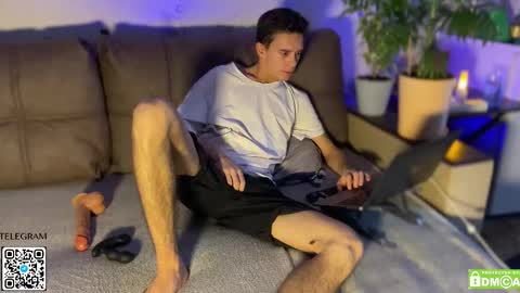 Fansly  Kevin T online show from October 30, 6:14 am