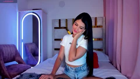 Snapshot of keyla__ross chatting on October 2, 1:15 am keyla  ross online show from October 2, 1:15 am
