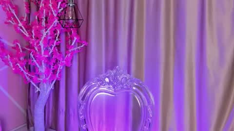 Keyla noa online show from June 1, 11:33 am