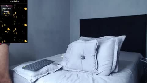 Khalid Rumie online show from December 17, 11:50 am