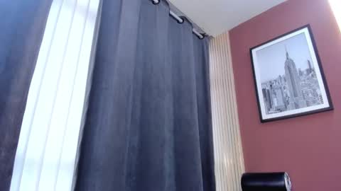 khateandersson online show from November 16, 9:50 pm