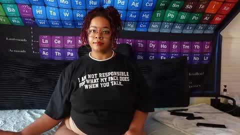 Khaya online show from April 25, 4:48 pm