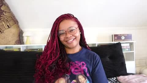 Khaya online show from March 14, 5:17 pm