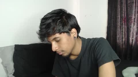 khevinlopezonig online show from September 16, 5:38 pm