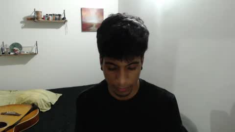 khevinlopezonig online show from February 17, 3:15 am