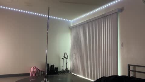 Khmer Doll online show from February 21, 9:43 pm