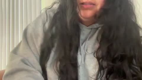 Khmer Doll online show from January 28, 11:50 pm