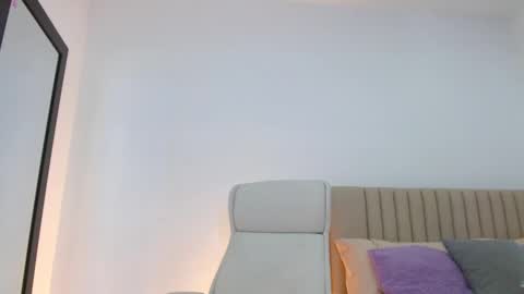 Kiara Evans online show from February 28, 9:55 pm