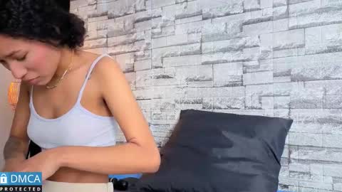 Kiara Zahiri online show from November 20, 11:09 am