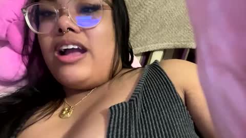kiaradanielaxx online show from October 8, 7:14 am