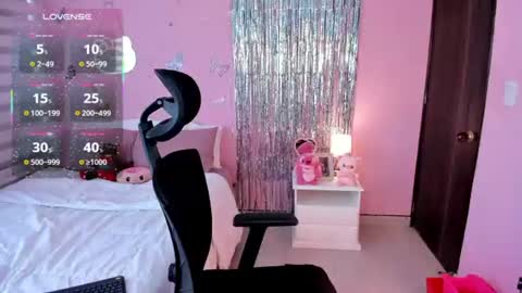 Kiarielle online show from July 24, 9:34 pm