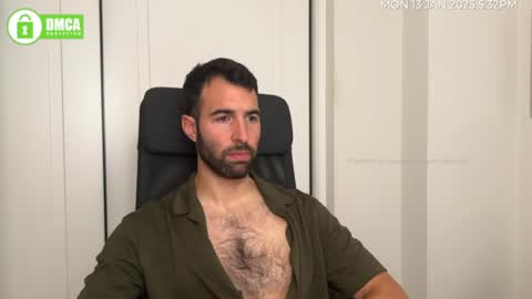 Manu online show from January 13, 4:30 pm