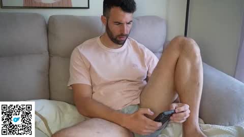 Manu online show from March 25, 11:06 am