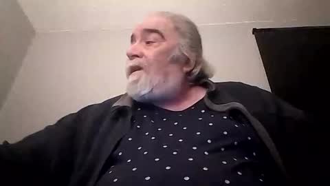 KICKINME online show from December 1, 10:08 pm