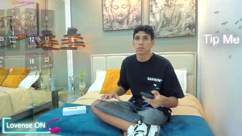 Kieran Derek online show from November 7, 3:53 am