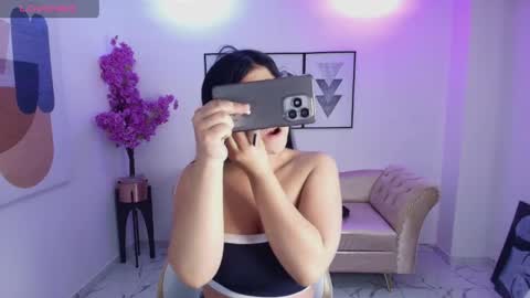 Kitty online show from April 6, 12:50 pm