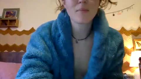 kikiraebabyy online show from March 3, 5:31 pm