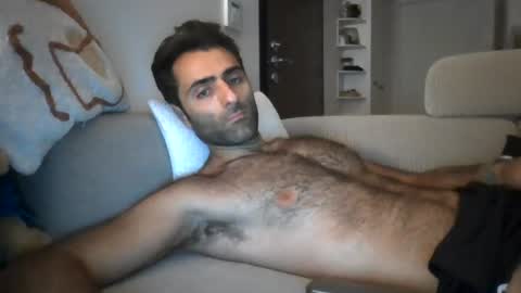 kikkus01 online show from June 21, 8:37 pm