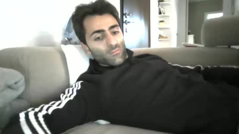 kikkus01 online show from October 28, 8:15 am